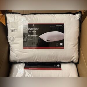 🎉LAST CHANCE🎉BEAUTYREST BLACK Luxurious Feather Blend‎ Pillow